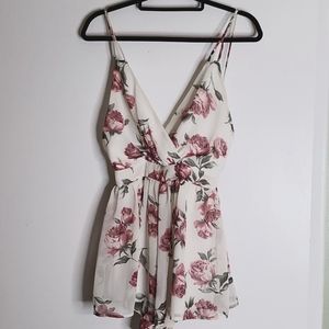 Floral backless romper with adjustable straps